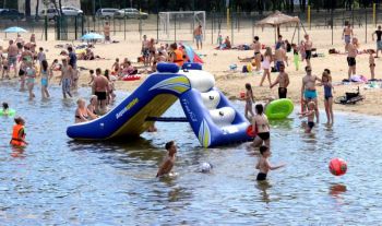 Dmuchany park wodny