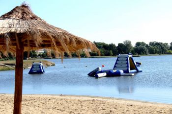 Plaża nad zalewem Mrożyczka