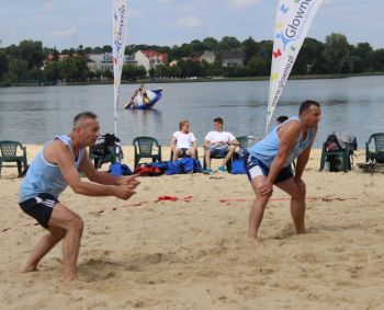 turniej siatkówki plażowej nad zalewem Mrożyczka