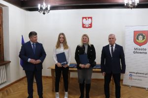 stypendia sportowe Burmistrza Głowna