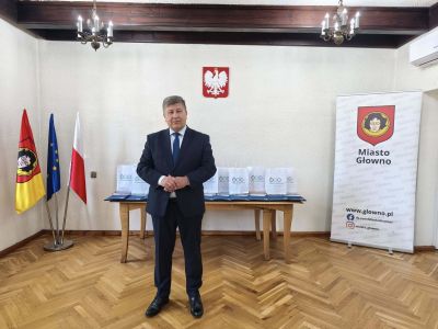 Uroczystość rozdania Nagród Burmistrza dla najlepszych uczniów w roku szkolnym 2024/25